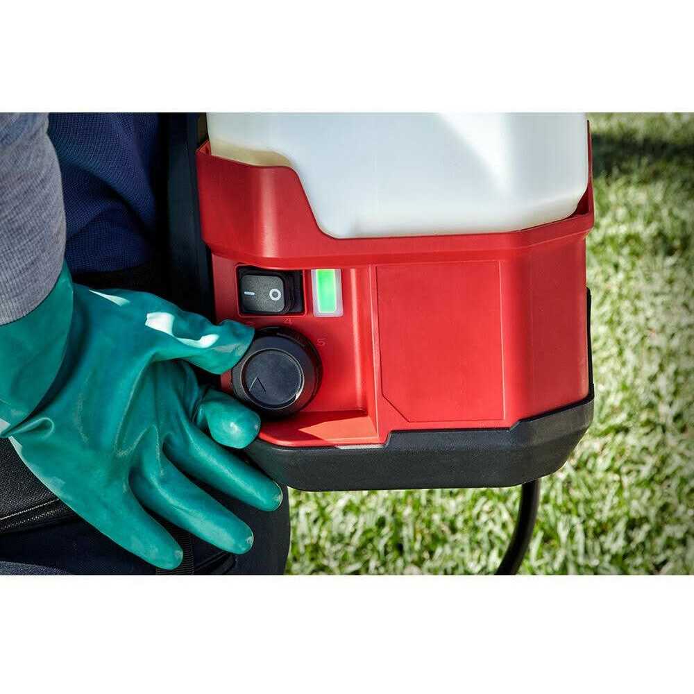 Milwaukee 2820-20PS M18 SWITCH Tank 4 Gallon Backpack Sprayer
