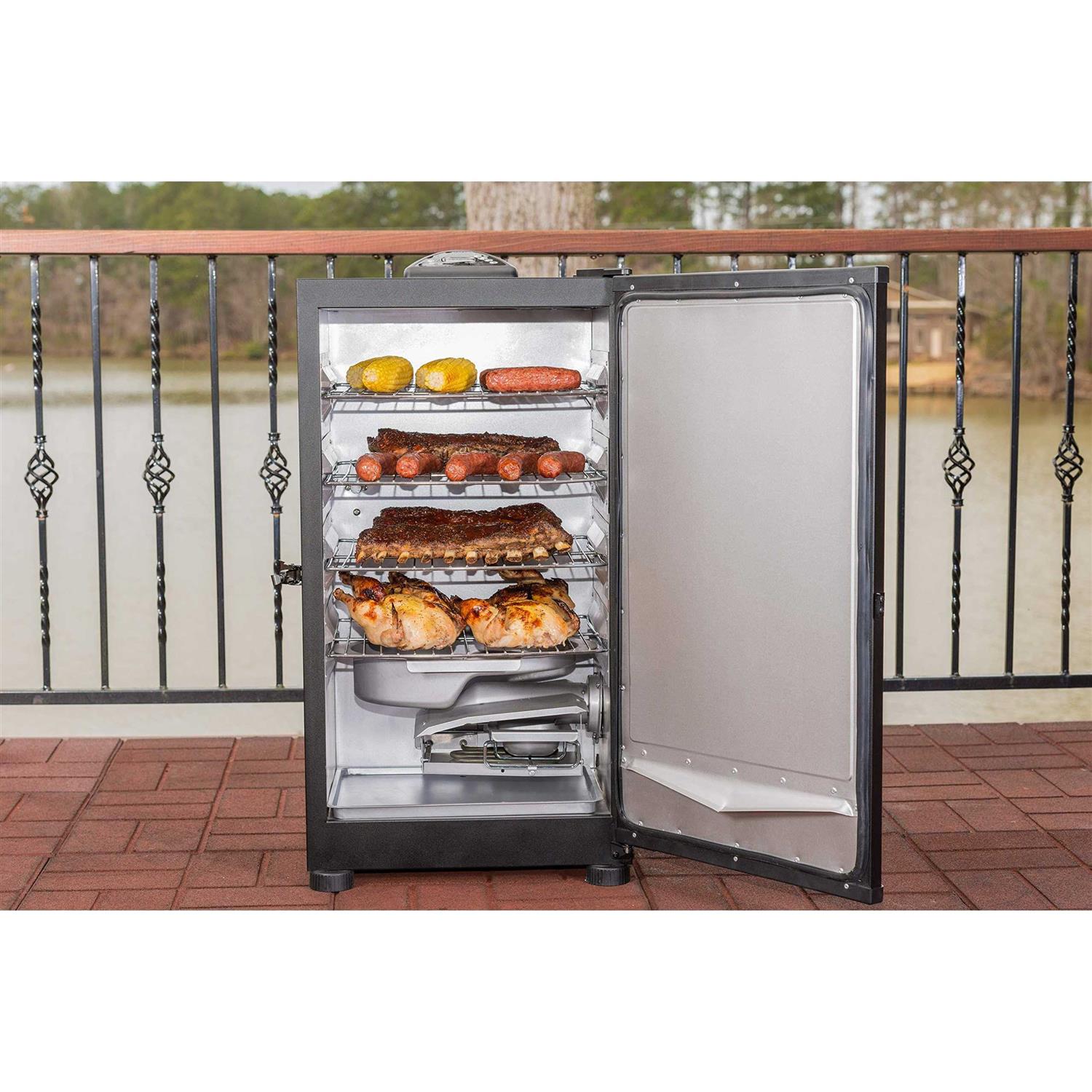Masterbuilt Digital Electric Smoker